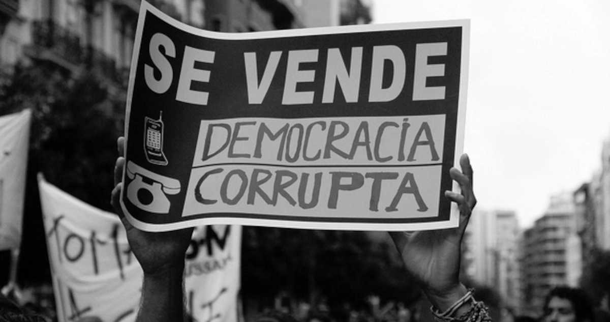 DEMOCRACIA DE CLASE: DEMOCRACIA BURGUESA